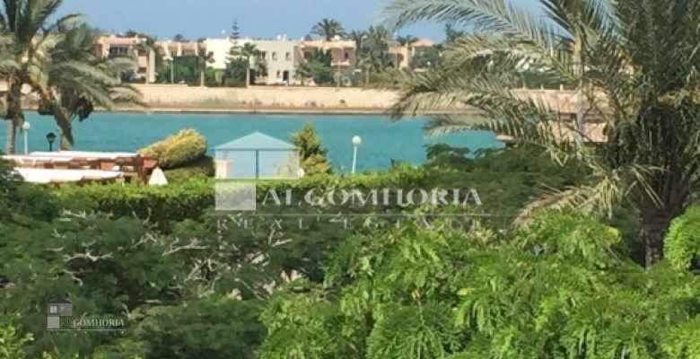 Villa 165.00 for sale M2 in North Coast, Marina