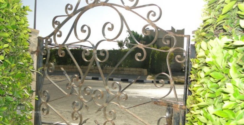 Villa 300.00 for sale M2 in North Coast, Marina