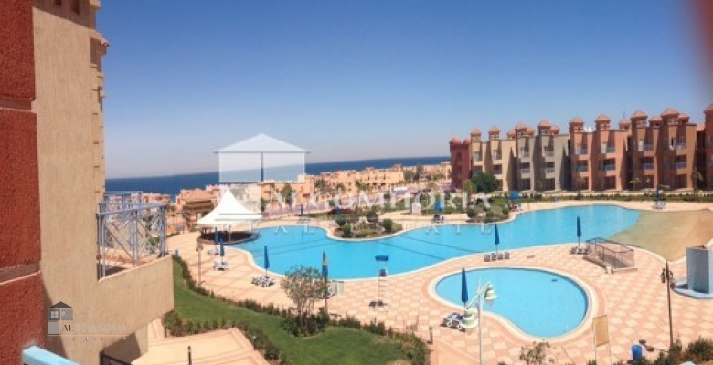 العين السخنة_ووتر فرونت بوزه