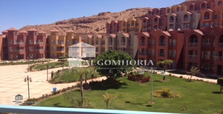 العين السخنة_ووتر فرونت بوزه