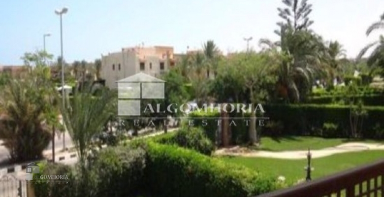 Villa 450.00 for sale M2 in North Coast, Marina