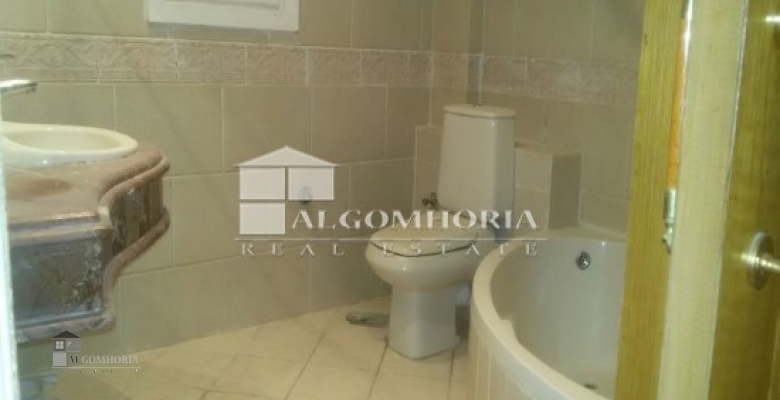 Villa 240.00 for sale M2 in North Coast, Marina