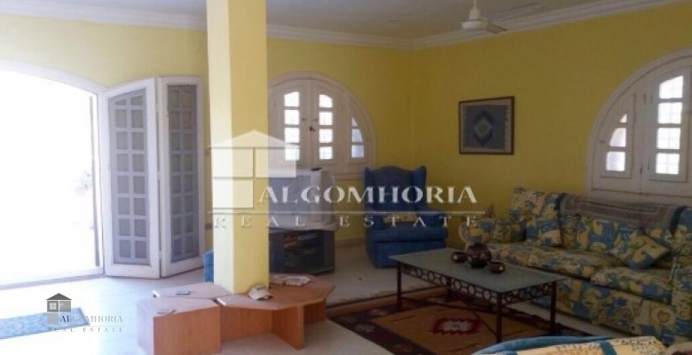 Villa 240.00 for sale M2 in North Coast, Marina