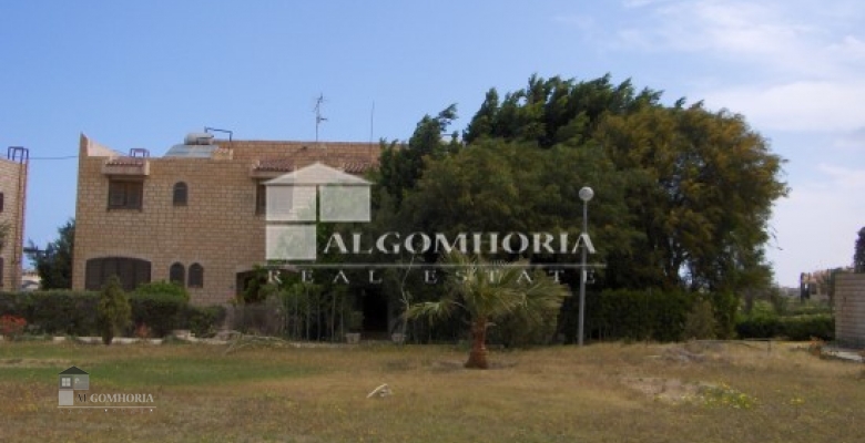 Villa 186.00 for sale M2 in North Coast, Marina