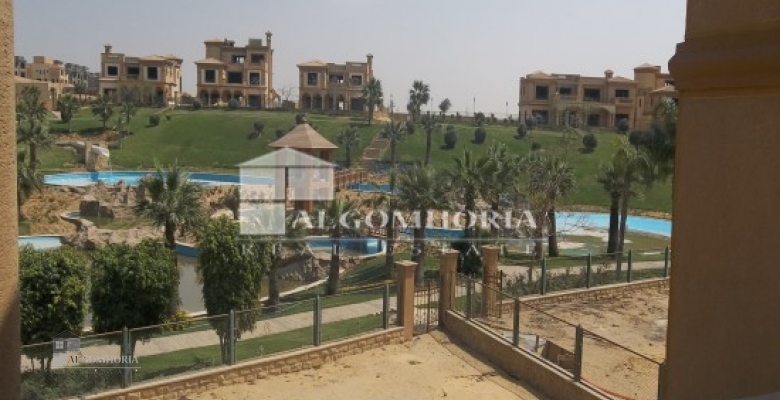 Villa 783.00 for sale M2 in Cairo, Tagamoa El Khames