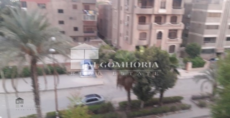 Unfurnished Building for rent 340.00 M2 in Cairo, Maadi