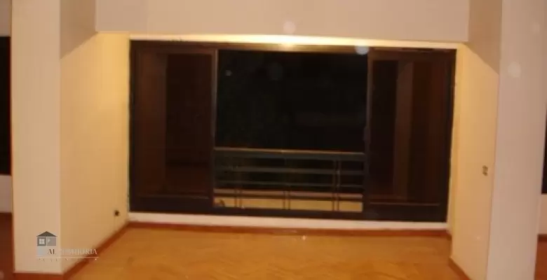 Unfurnished Apartment for rent 240.00 M2 in Giza, Mohandeseen