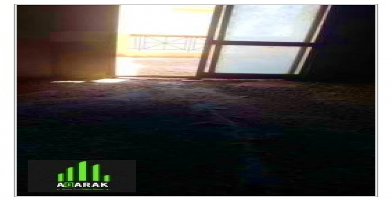 للبيع ١١٧ متر موقع مميز في كمبوند حي الاشجار أمام دريم لاند . نصف تشطيب