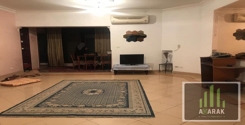 135 م _ 6 اكتوبر - حى الاشجــار دور ارضي بحديقه تشطيب سوبر لوكس