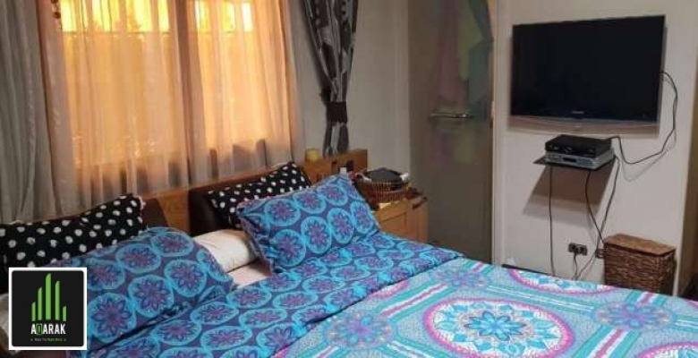 بكمبوند حي الاشجار.. 135 م شقه ٣ غرف ٣ حمام ريسبشن ٣ قطع / دور ارضي بحديقه بالمطبخ ( امريكان بالرخام )