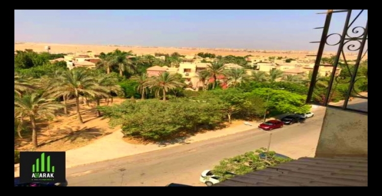 شقه للتمليك تشطيب الشركه مساحه  160متر كمبوند حي الاشجار 6 اكتوبر