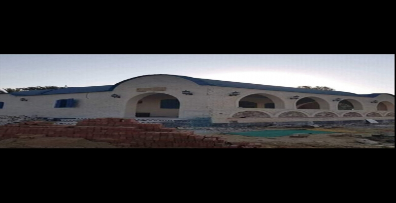 فيلا +٥ فدان للبيع باقل سعر