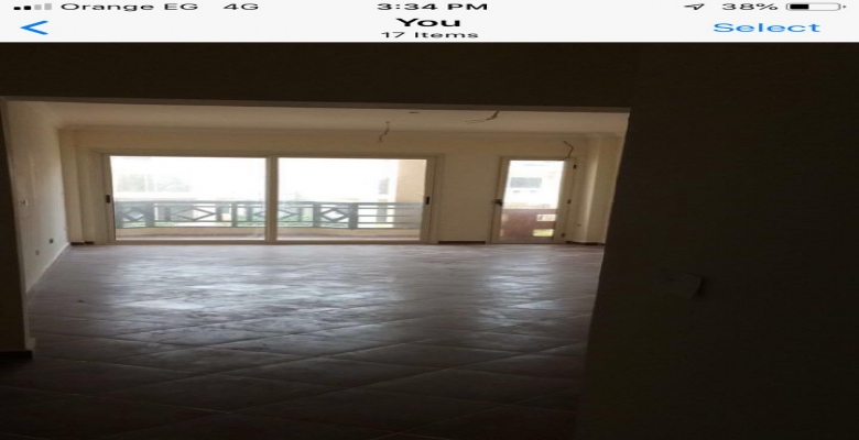 شاليه لقطه للبيع في قرية اماريتس هايتس