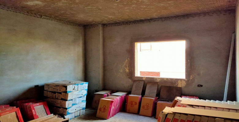 شقه للبيع بالتجمع كمباوند المستشارين