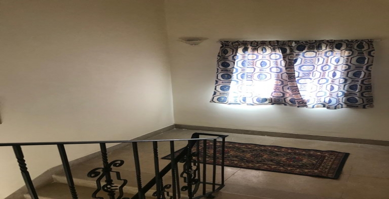 فيلا للبيع في راس سدر