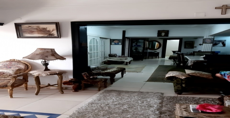 شقة للبيع -  في الزمالك - شارع رئيسي