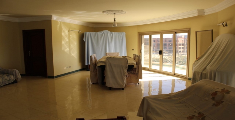 فيلا للبيع في التجمع الاول