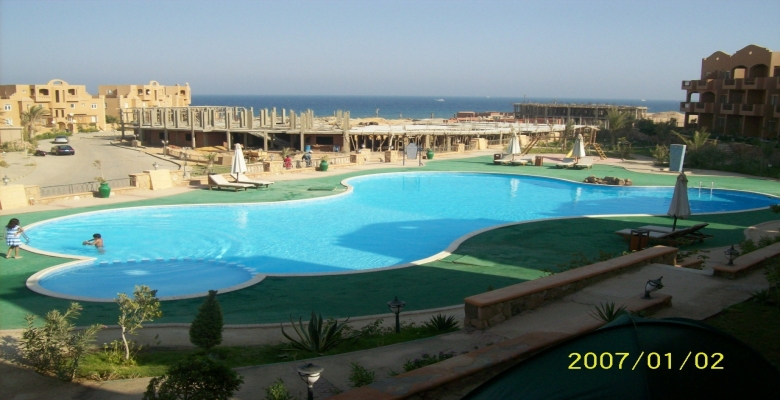 شاليه للبيع العين السخنة - قرية امباير ريزورت