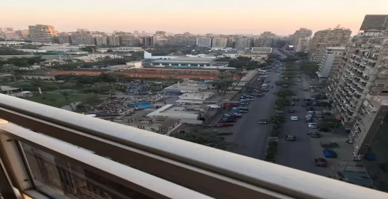 شقه للبيع في الدقى امام نادي الصيد ومحي الدين ابو العز