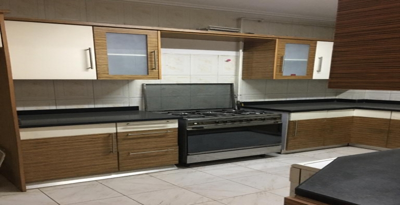 شقه للايجار فى الزمالك تصلح سكنى واداري / An apartment for rent in Zamalek suitable for residential and administrative purposes.