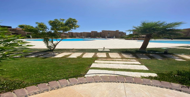 شاليه للبيع - العين السخنة