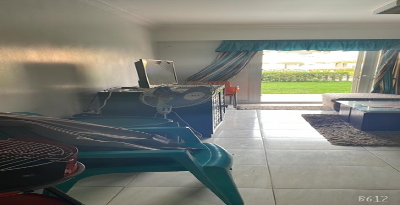 شاليه للايجار او البيع في قريه كونرادو العين السخنه