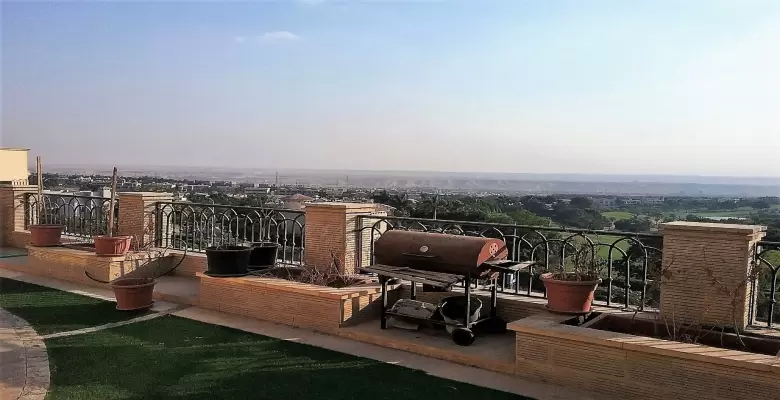 شقه للبيع بالتجمع الخامس