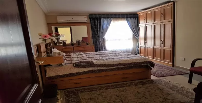 شقه مفروشه للايجار و البيع بالتجمع الخامس