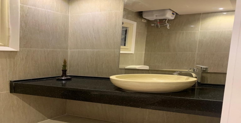 شقة مفروش للايجار بالزمالك / Furnished apartment for rent in Zamalek.