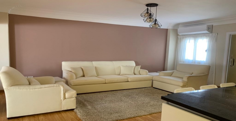 شقة مفروش للايجار بالزمالك / Furnished apartment for rent in Zamalek.