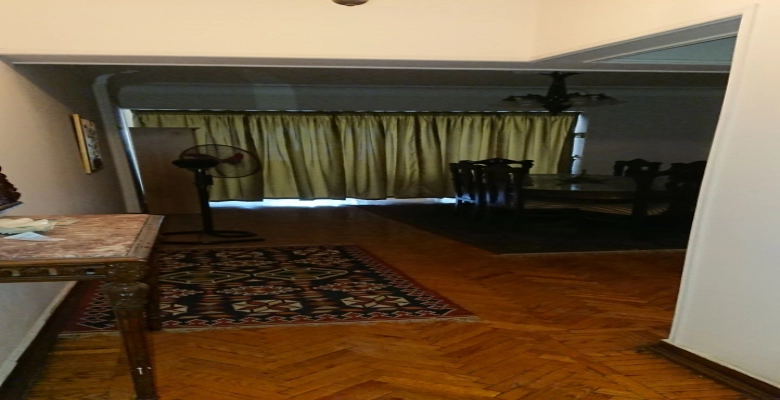 شقة للايجار فى المهندسين  (شارع دمشق)