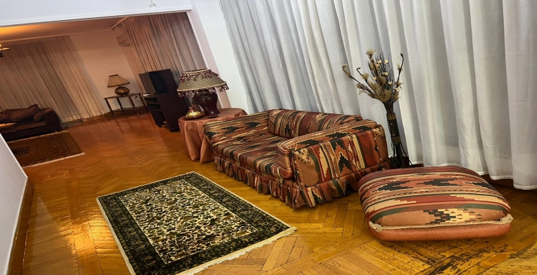 شقة مفروش للايجار بالزمالك - الجزيرة الوسطي / Furnished apartment for rent in Zamalek - Al-Jazira Al-Wusta