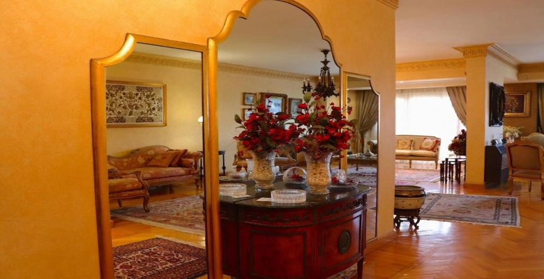 شقة للايجار بالمهندسين - شارع سوريا / Apartment for rent in Mohandeseen - Syria street