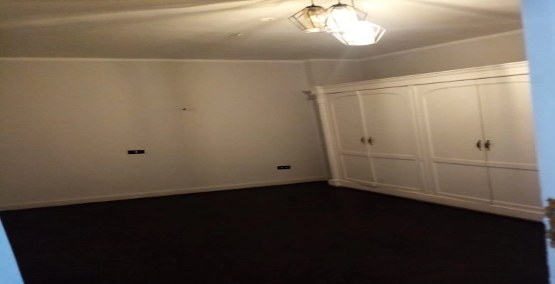 شقة للايجار بالزمالك - المرعشلي