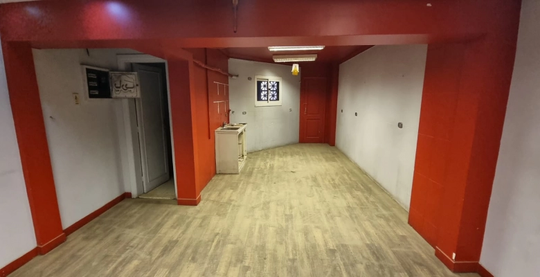 شقة للايجار بالدقي - شارع الدقي الرئيسي