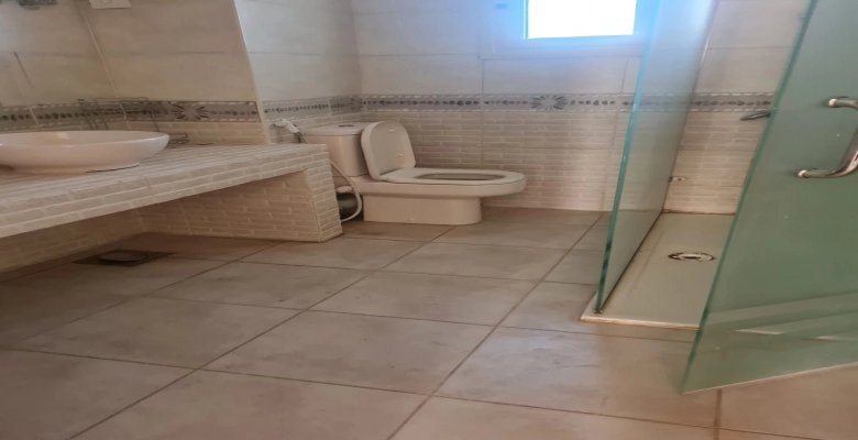 فيلا للايجار فى الساحل الشمالى بوابه 5