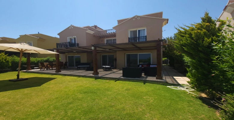 فيلا للايجار بالساحل الشمالي مونتن فيو -  Villa for rent in the North Coast, Mountain view