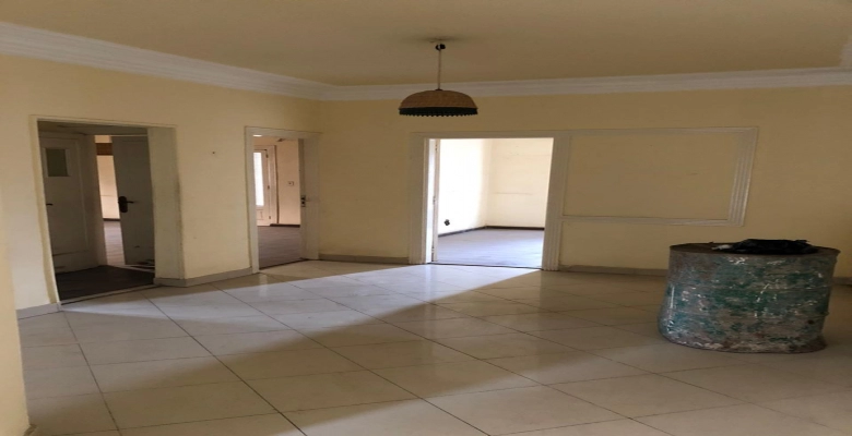 شقة للايجار (قانون جديد) بالزمالك - شارع أحمد حشمت