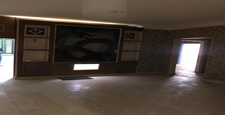 شقة للايجار بالزمالك (قانون جديد) _ شارع أحمد حشمت