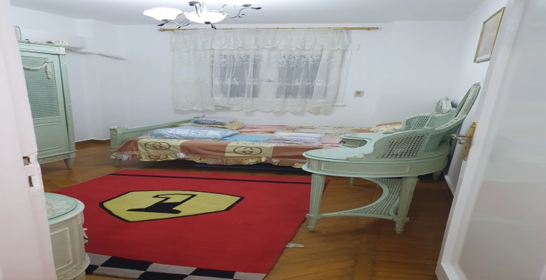 شقة للايجار بالزمالك - شارع صلاح الدين