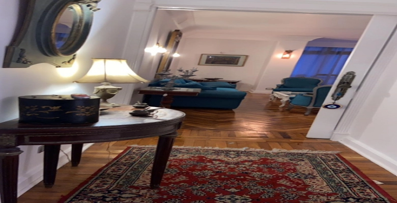 شقه للايجار بالزمالك ( الجزيرة الوسطي ) / Apartment for rent in Zamalek (Central Island)