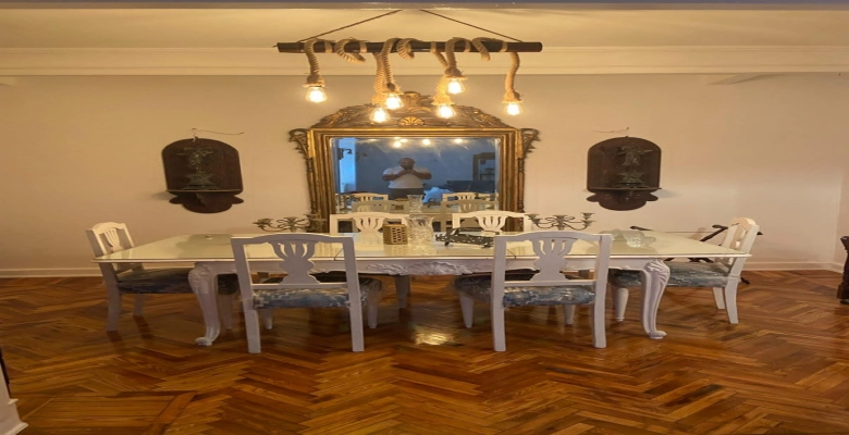 شقه للايجار بالزمالك ( الجزيرة الوسطي ) / Apartment for rent in Zamalek (Central Island)