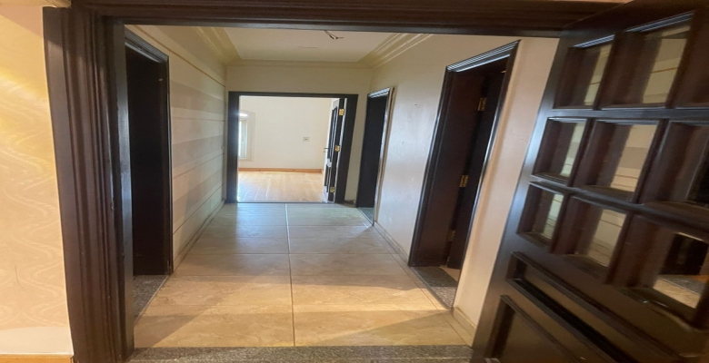 شقه للبيع فى الشيخ زايد