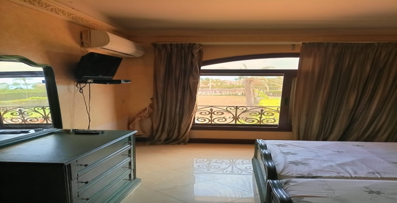 فيلا للبيع في مارينا 5 - الساحل الشمالي / Villa for sale in Marina 5 - North Coast