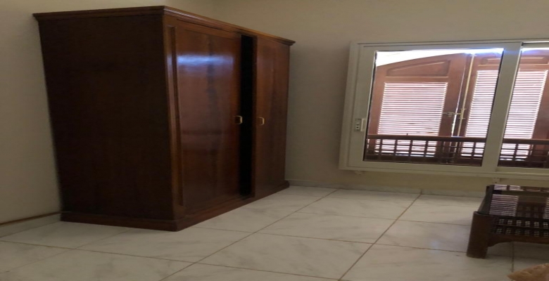 5فيــــلا للايجـــار - مارينا بوابة