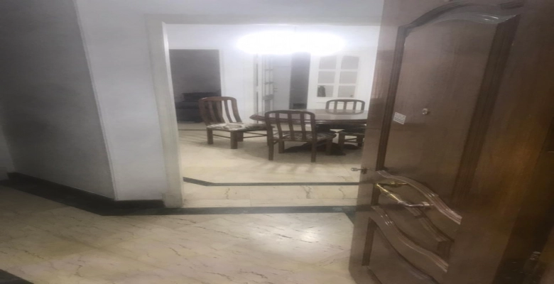 شقه للايجار في الزمالك