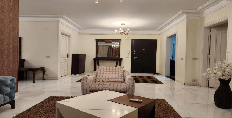 شقة للايجار بالدقي - شارع بابل / Apartment for rent in Dokki - Babel Street