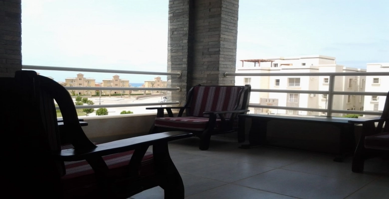 شاليه للايجار في أمواج .Chalet for rent in Amwaj.