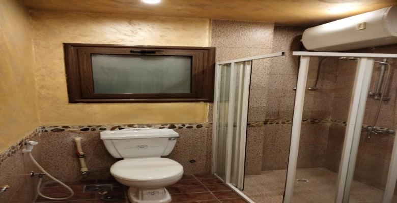 شقة فاخرة  للايجار فى الدقى