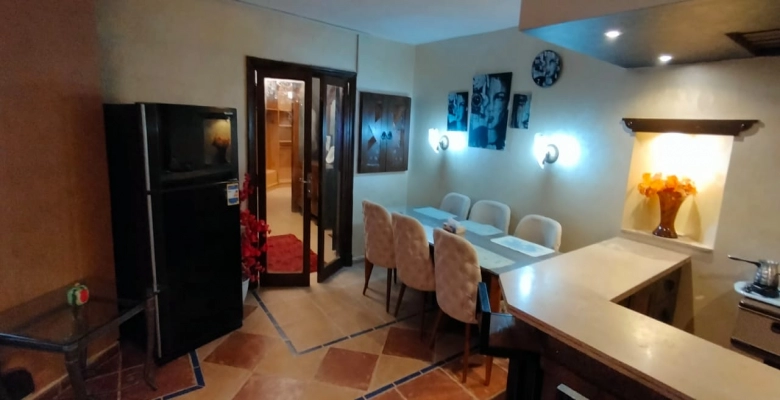 شقة فاخرة  للايجار فى الدقى